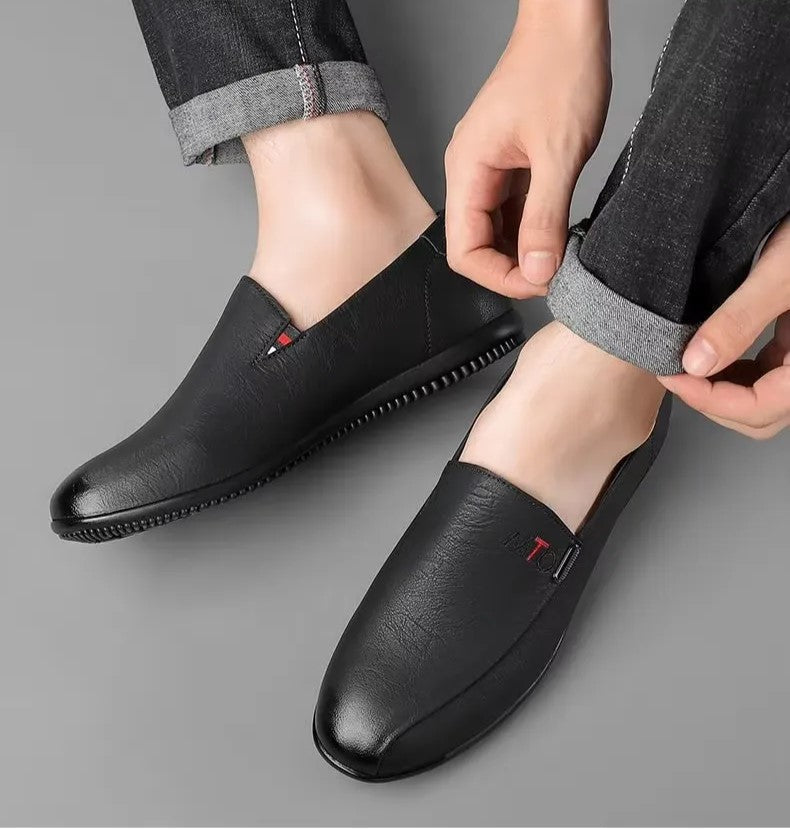 LIGHTWEIGHT AND MODERN MEN'S LOAFERS-TZN